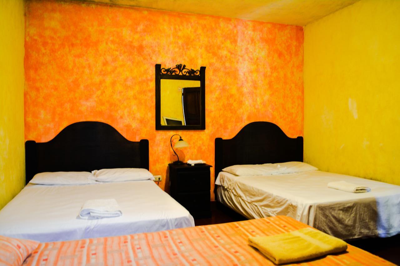 Hotel Don Pedro 危地马拉安地瓜 外观 照片